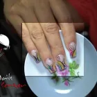 La imagen 1 de la Empresa ACADEMIA QRO NAILS Productos y Servicios de Cuidado Personal en Querétaro QUE