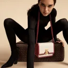 La imagen 33 de la Empresa BURBERRY Venta de Ropa y Accesorios en Ciudad De México CMX