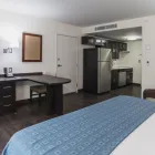 La imagen 20 de la Empresa CANDLEWOOD SUITES QUERETARO JURIQUILLA Transportes y Turismo en Queretaro QUE