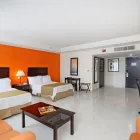 La imagen 34 de la Empresa HOLIDAY INN CAMPECHE Transportes y Turismo en San Francisco De Campeche CAM