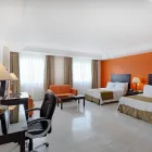 La imagen 47 de la Empresa HOLIDAY INN CAMPECHE Transportes y Turismo en San Francisco De Campeche CAM