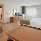 La imagen 44 de la Empresa HOLIDAY INN CD. DEL CARMEN Transportes y Turismo en Ciudad Del Carmen CAM
