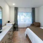 La imagen 45 de la Empresa HOLIDAY INN CD. DEL CARMEN Transportes y Turismo en Ciudad Del Carmen CAM