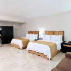 La imagen 48 de la Empresa HOLIDAY INN EXPRESS CD. DEL CARMEN Transportes y Turismo en Ciudad Del Carmen CAM