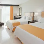 La imagen 57 de la Empresa HOLIDAY INN EXPRESS CD. DEL CARMEN Transportes y Turismo en Ciudad Del Carmen CAM