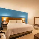 La imagen 6 de la Empresa HOLIDAY INN EXPRESS MERIDA CENTRO Transportes y Turismo en Mérida YUC