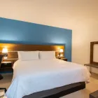 La imagen 8 de la Empresa HOLIDAY INN EXPRESS MERIDA CENTRO Transportes y Turismo en Mérida YUC