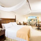 La imagen 20 de la Empresa HOLIDAY INN MERIDA Transportes y Turismo en Mérida YUC