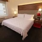 La imagen 10 de la Empresa HOLIDAY INN & SUITES MONTERREY APODACA ZONA AIRPORT Transportes y Turismo en Apodaca NLE