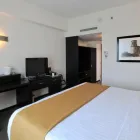 La imagen 48 de la Empresa HOLIDAY INN URUAPAN Transportes y Turismo en Uruapan MIC