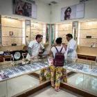 La imagen 4 de la Empresa ÓPTICAS LUX CENTRO COMERCIAL LA ISLA MÉRIDA Salud y Medicina en Mérida YUC