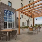 La imagen 1 de la Empresa STAYBRIDGE SUITES IRAPUATO Transportes y Turismo en Irapuato GUA