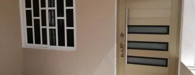 La imagen 16 de la Empresa ALUCOMSA PUERTAS Y VENTANAS DE ALUMINIO Servicios Profesionales y de Negocios en Xalapa Enríquez VER