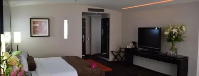 La imagen 8 de la Empresa CROWNE PLAZA TOLUCA-LANCASTER Transportes y Turismo en Metepec CMX