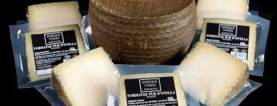 La imagen 23 de la Empresa ENRIQUE TOMÁS JAMON-TAPAS-VINO Restaurantes de tapas en Santiago De Querétaro QUE