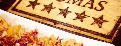 La imagen 31 de la Empresa ENRIQUE TOMÁS JAMON-TAPAS-VINO Restaurantes de tapas en Santiago De Querétaro QUE