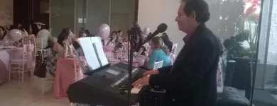 La imagen 3 de la Empresa GILBERTO Y SUS TECLADOS Grupos e Instrumentos Musicales en Tepic NAY