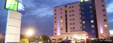 La imagen 4 de la Empresa HOLIDAY INN EXPRESS MERIDA Transportes y Turismo en Mérida YUC
