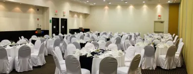 La imagen 6 de la Empresa HOLIDAY INN EXPRESS MERIDA Transportes y Turismo en Mérida YUC