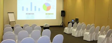 La imagen 10 de la Empresa HOLIDAY INN EXPRESS MERIDA Transportes y Turismo en Mérida YUC