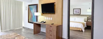 La imagen 10 de la Empresa HOLIDAY INN HERMOSILLO Transportes y Turismo en Hermosillo SON