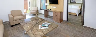 La imagen 16 de la Empresa HOLIDAY INN HERMOSILLO Transportes y Turismo en Hermosillo SON