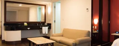 La imagen 4 de la Empresa HOLIDAY INN & SUITES GUADALAJARA CENTRO HISTORICO Transportes y Turismo en Guadalajara JAL
