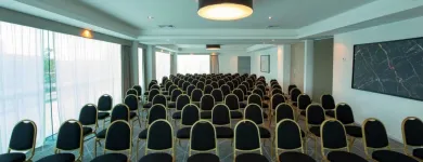 La imagen 24 de la Empresa HOLIDAY INN & SUITES MERIDA LA ISLA Transportes y Turismo en Mérida YUC
