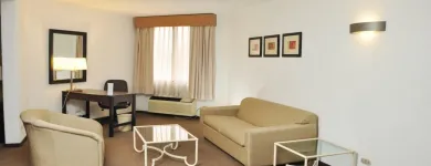 La imagen 40 de la Empresa HOLIDAY INN TIJUANA ZONA RIO Transportes y Turismo en Tijuana BCN
