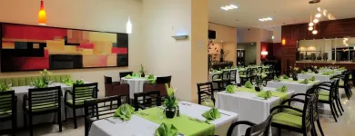 La imagen 15 de la Empresa HOLIDAY INN URUAPAN Transportes y Turismo en Uruapan MIC
