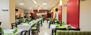 La imagen 22 de la Empresa HOLIDAY INN URUAPAN Transportes y Turismo en Uruapan MIC