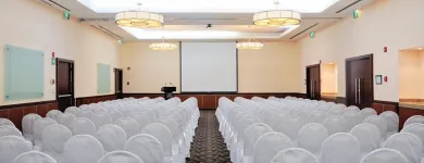 La imagen 33 de la Empresa HOLIDAY INN URUAPAN Transportes y Turismo en Uruapan MIC