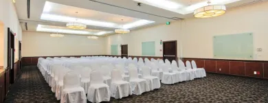 La imagen 35 de la Empresa HOLIDAY INN URUAPAN Transportes y Turismo en Uruapan MIC