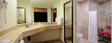 La imagen 43 de la Empresa HOLIDAY INN URUAPAN Transportes y Turismo en Uruapan MIC