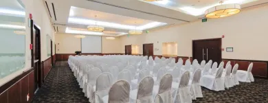 La imagen 46 de la Empresa HOLIDAY INN URUAPAN Transportes y Turismo en Uruapan MIC