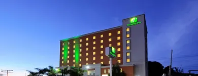 La imagen 66 de la Empresa HOLIDAY INN URUAPAN Transportes y Turismo en Uruapan MIC