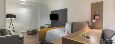 La imagen 19 de la Empresa INTERCONTINENTAL PRESIDENTE SANTA FE MEXICO Transportes y Turismo en Ciudad De México CMX