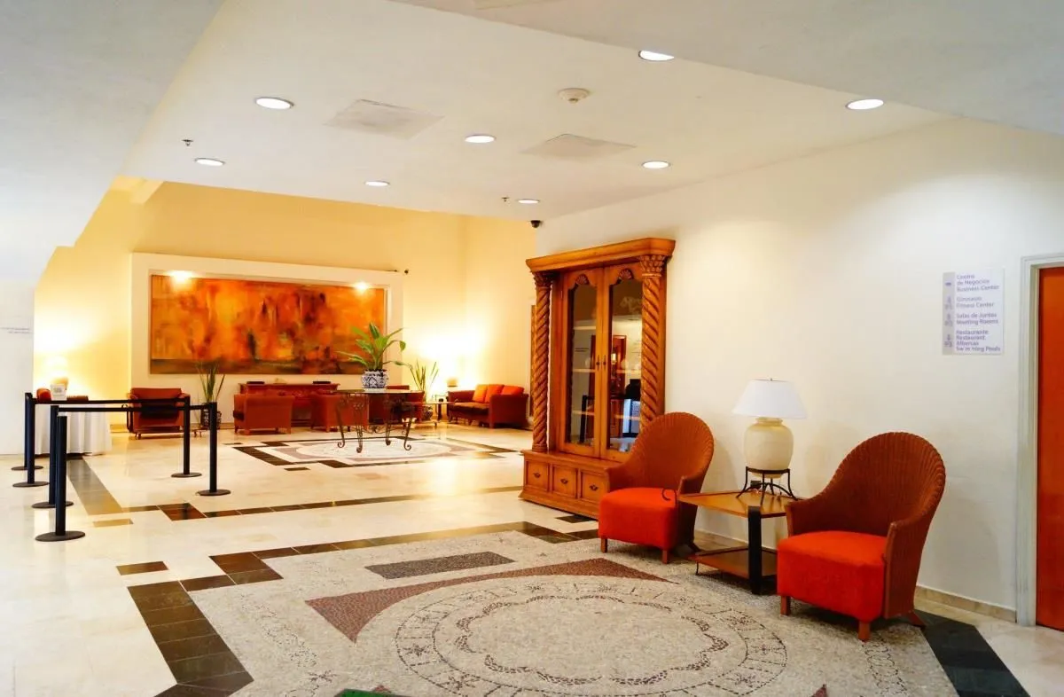 La imagen 1 de la Empresa HOLIDAY INN RESORT ACAPULCO