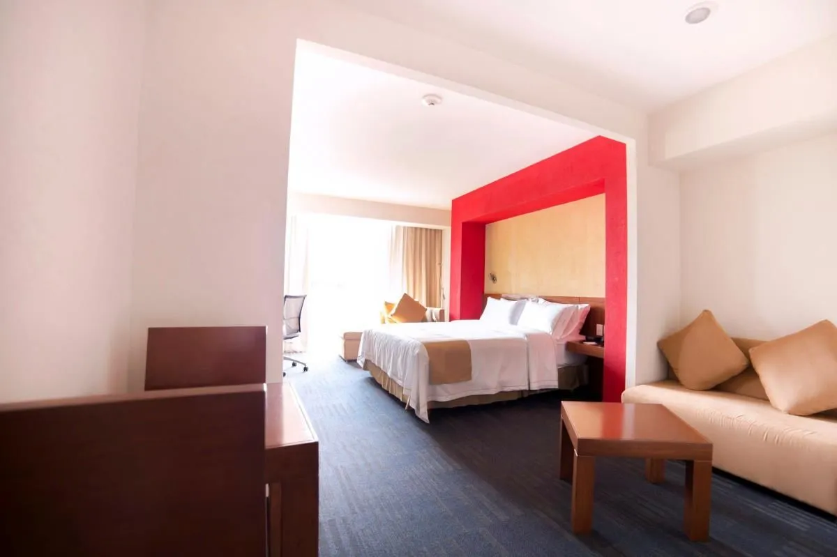 La imagen 3 de la Empresa HOLIDAY INN EXPRESS GUADALAJARA EXPO