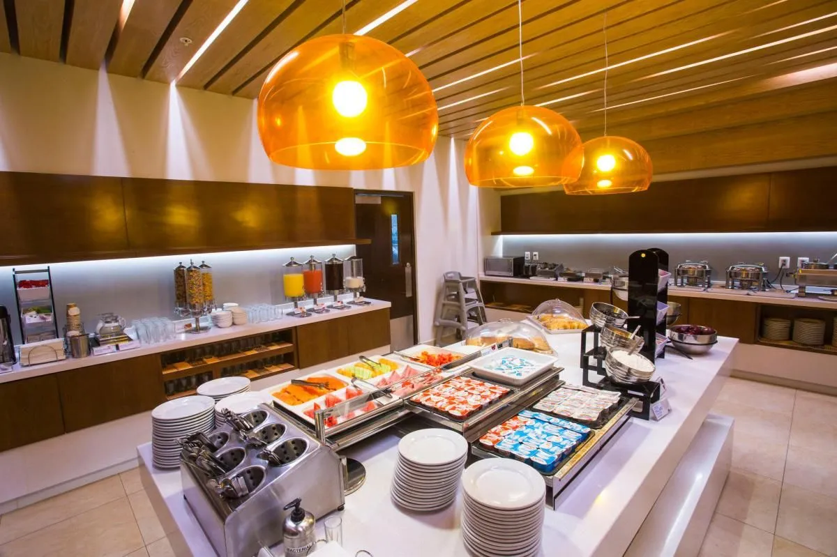La imagen 35 de la Empresa HOLIDAY INN EXPRESS MERIDA