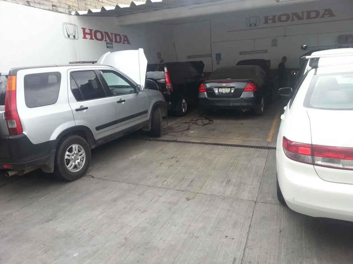 La imagen 1 de la Empresa SERVICIO AUTOMOTRIZ JAVO