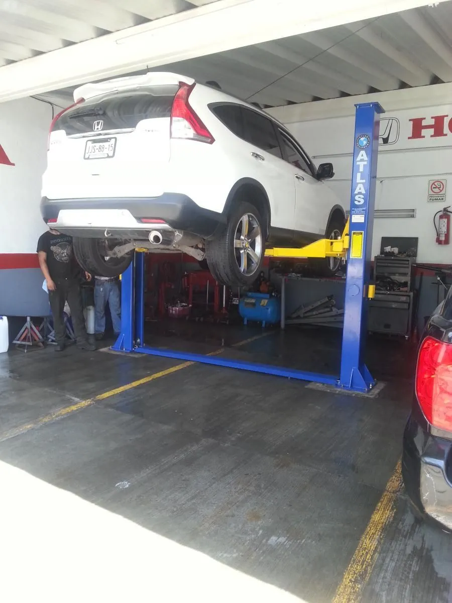 La imagen 2 de la Empresa SERVICIO AUTOMOTRIZ JAVO