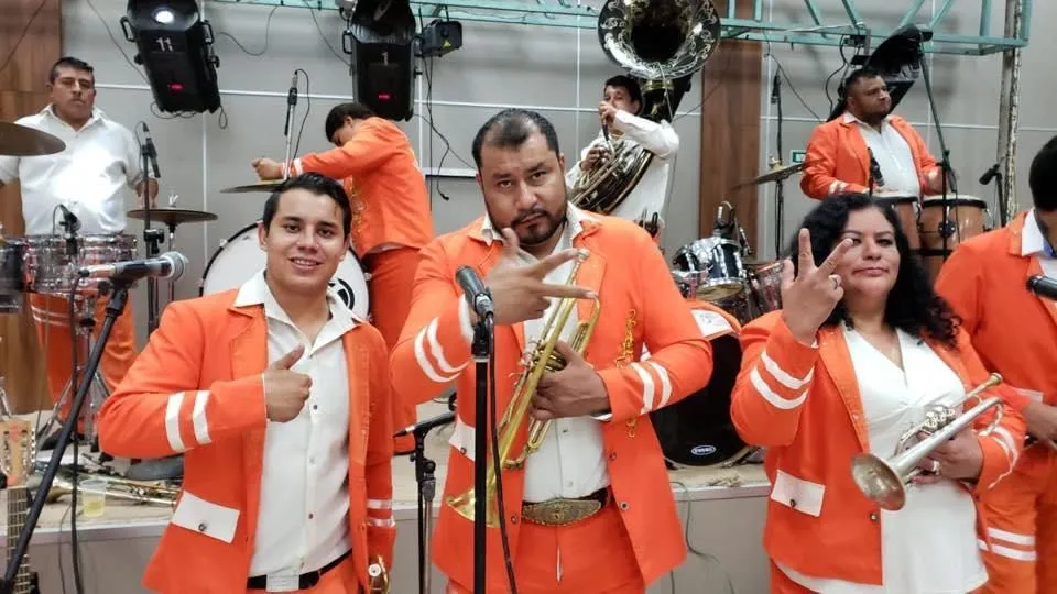 La imagen 2 de la Empresa BANDA LOYHER'S